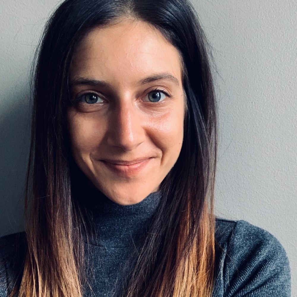 Meet your Posher, Danielle